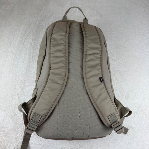 Nike SB Courthouse Backpack Tan Gold Skateboarding Travel Laptop School Bag - Picture 6 of 13